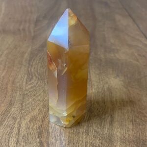 Carnelian Agate Tower